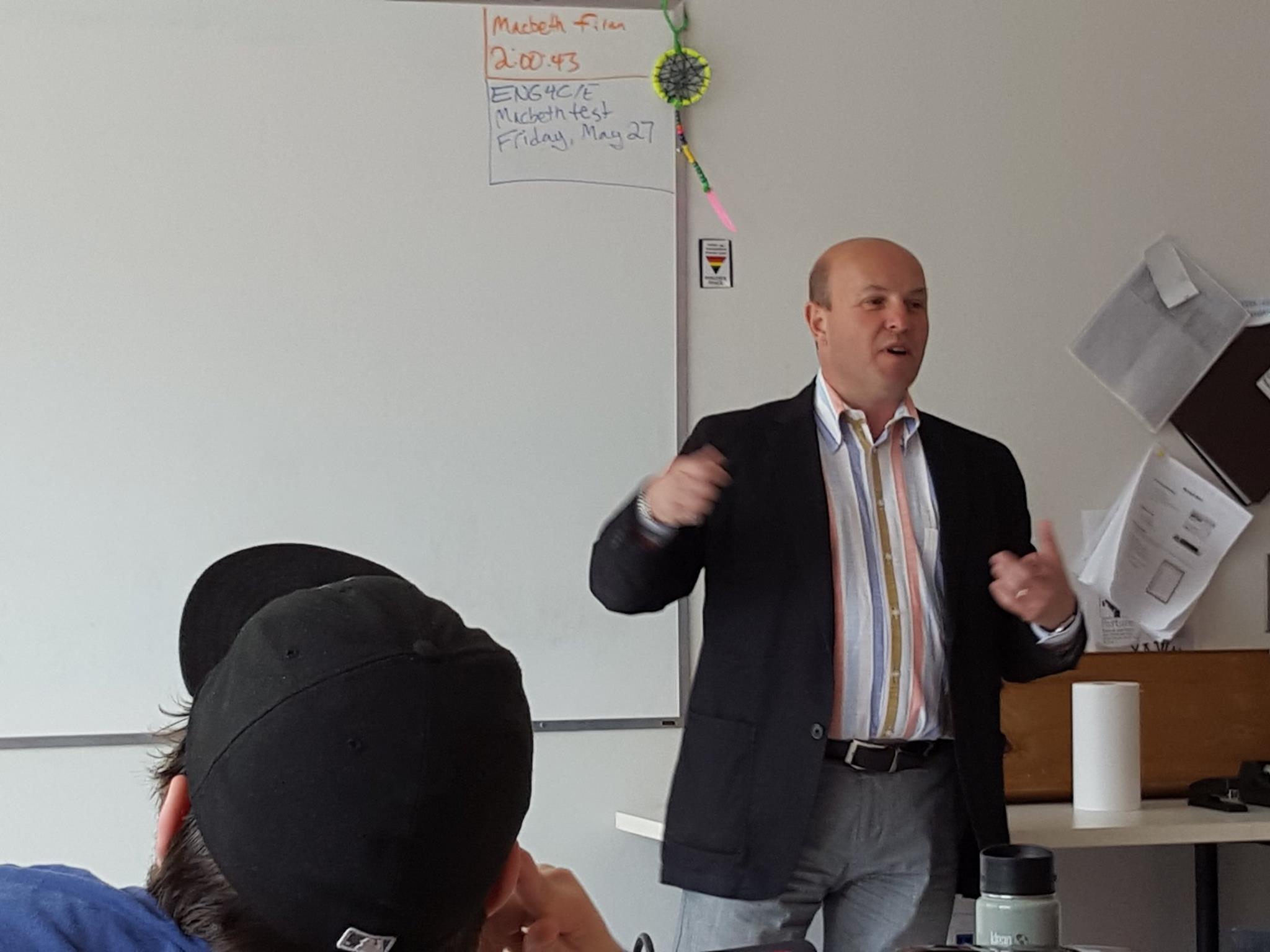MPP Peter Milczyn discusses his life and career to YMCA Academy Civics and Careers students