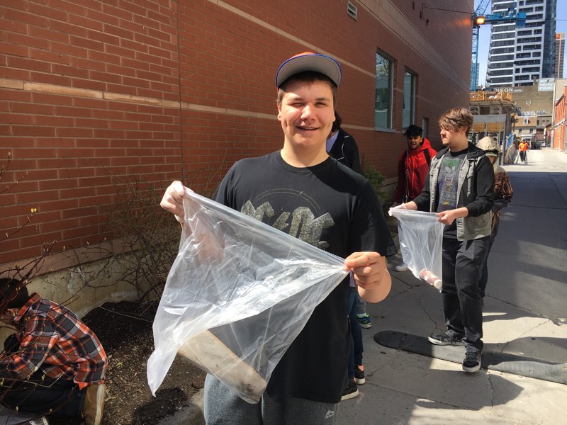 Students and staff cleaned the area around our building and our neighbouring park. This year’s focus was plastic pollution.