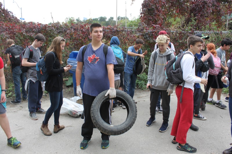 YMCA Academy students partake in the 2017 Great Canadian Shoreline Clean-up