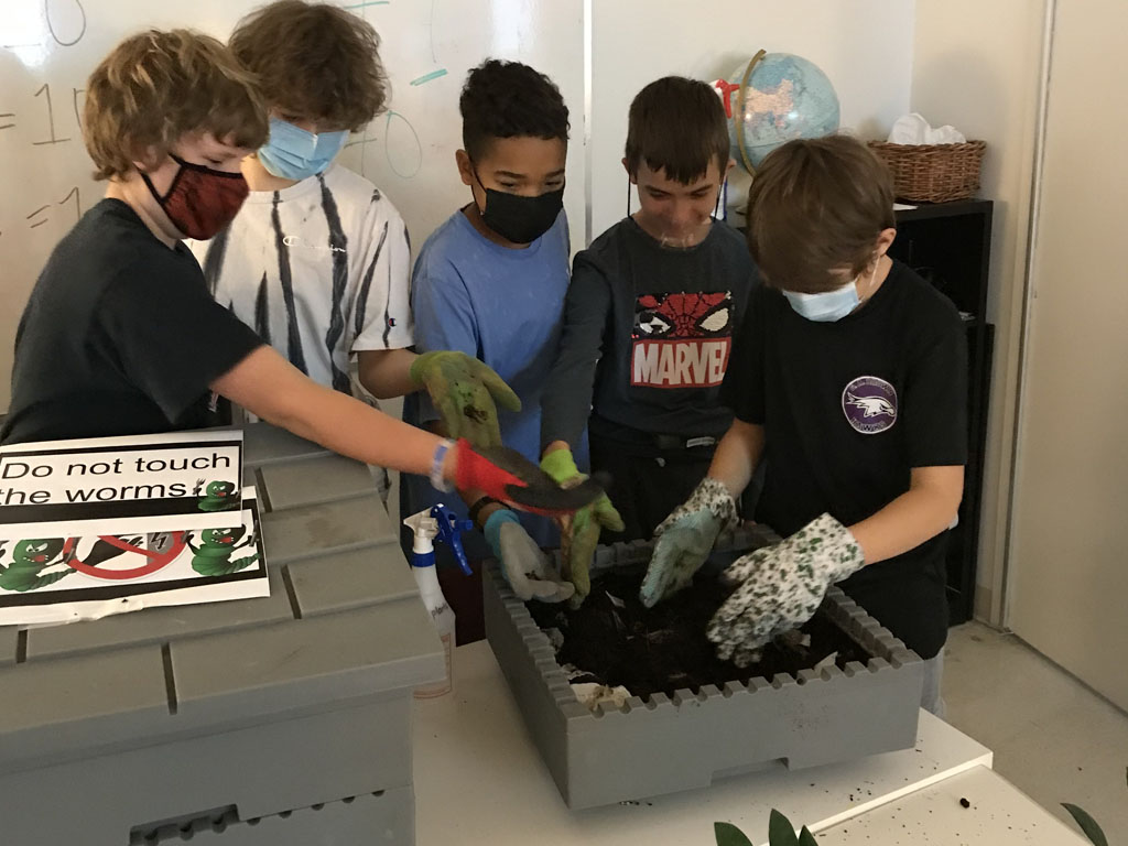 Worms Compost Food Waste in Middle School