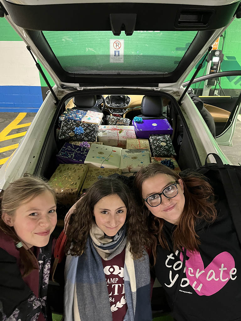 Over the month of November the YMCA Academy embraced the spirit of giving and once again participated in the Shoebox Project for Women. Our community went above and beyond and was able to put together 38 gift-filled shoe boxes this year!